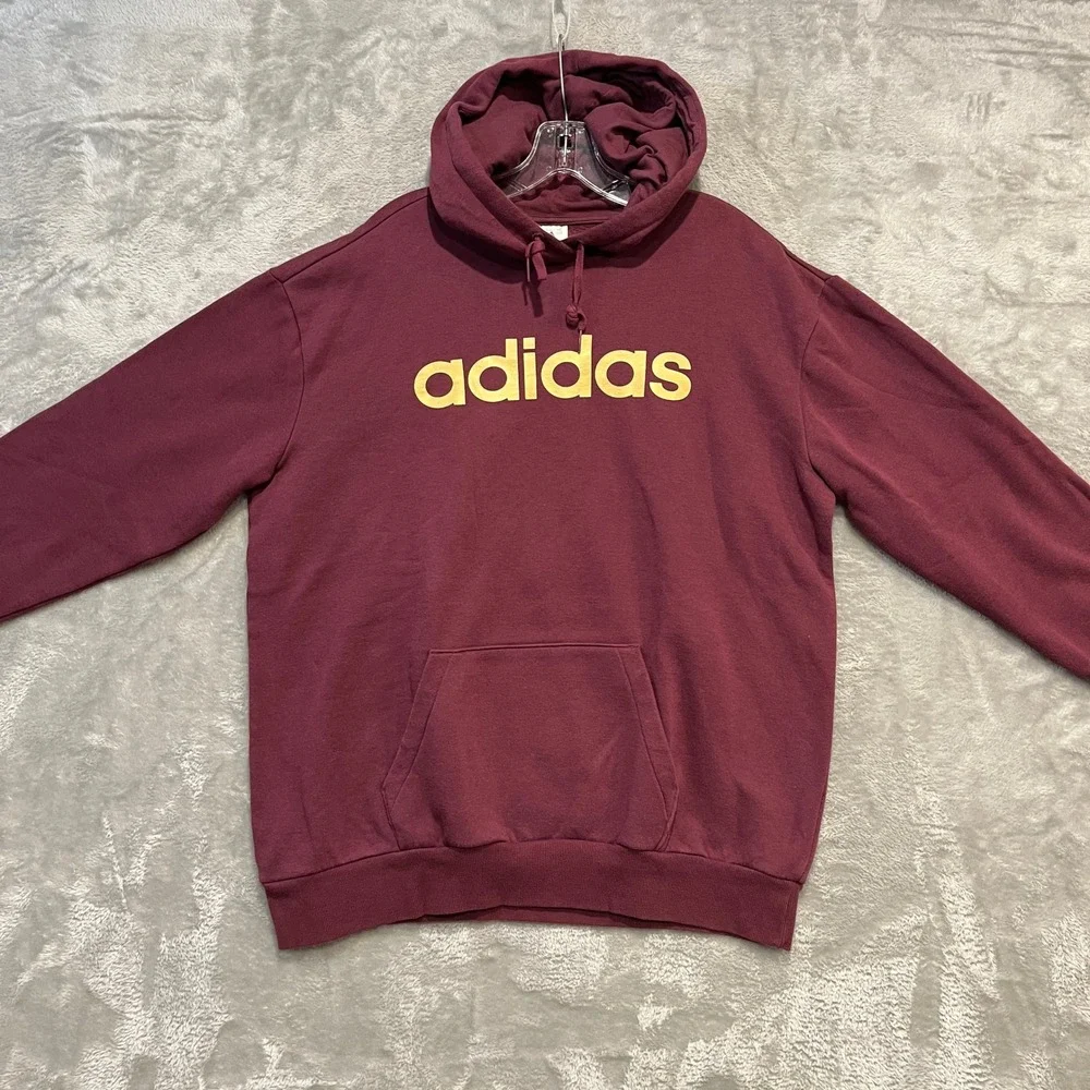 Adidas Hoodie Mens Medium Burgundy Yellow Graphic Logo Pullover Sweatshirt